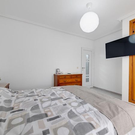 Cosy Apartment Near The Sea Torrevieja Ngoại thất bức ảnh