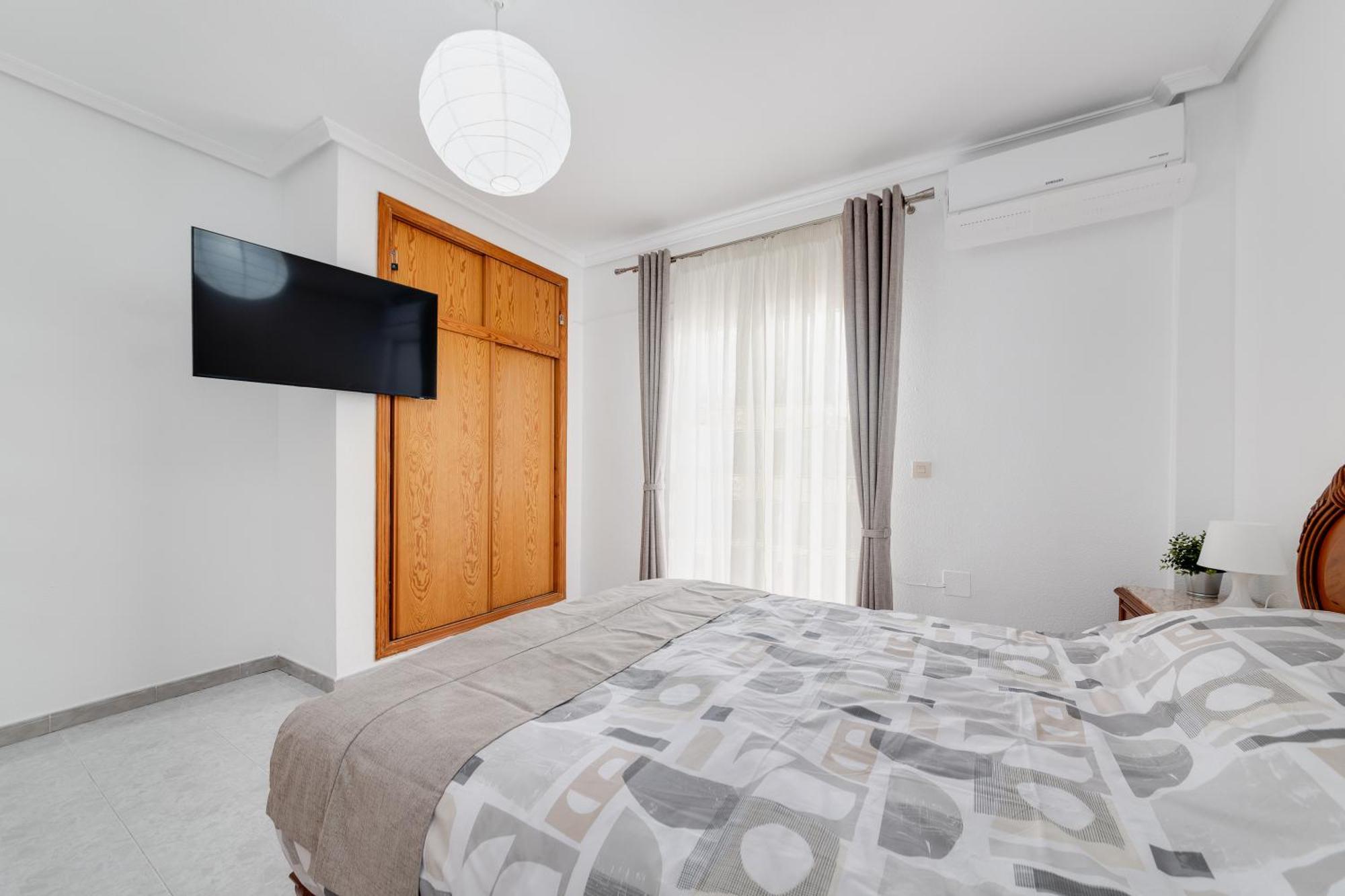 Cosy Apartment Near The Sea Torrevieja Ngoại thất bức ảnh