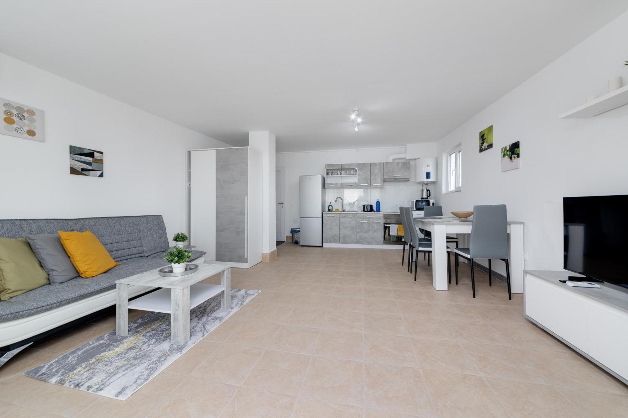 Cosy Apartment Near The Sea Torrevieja Ngoại thất bức ảnh